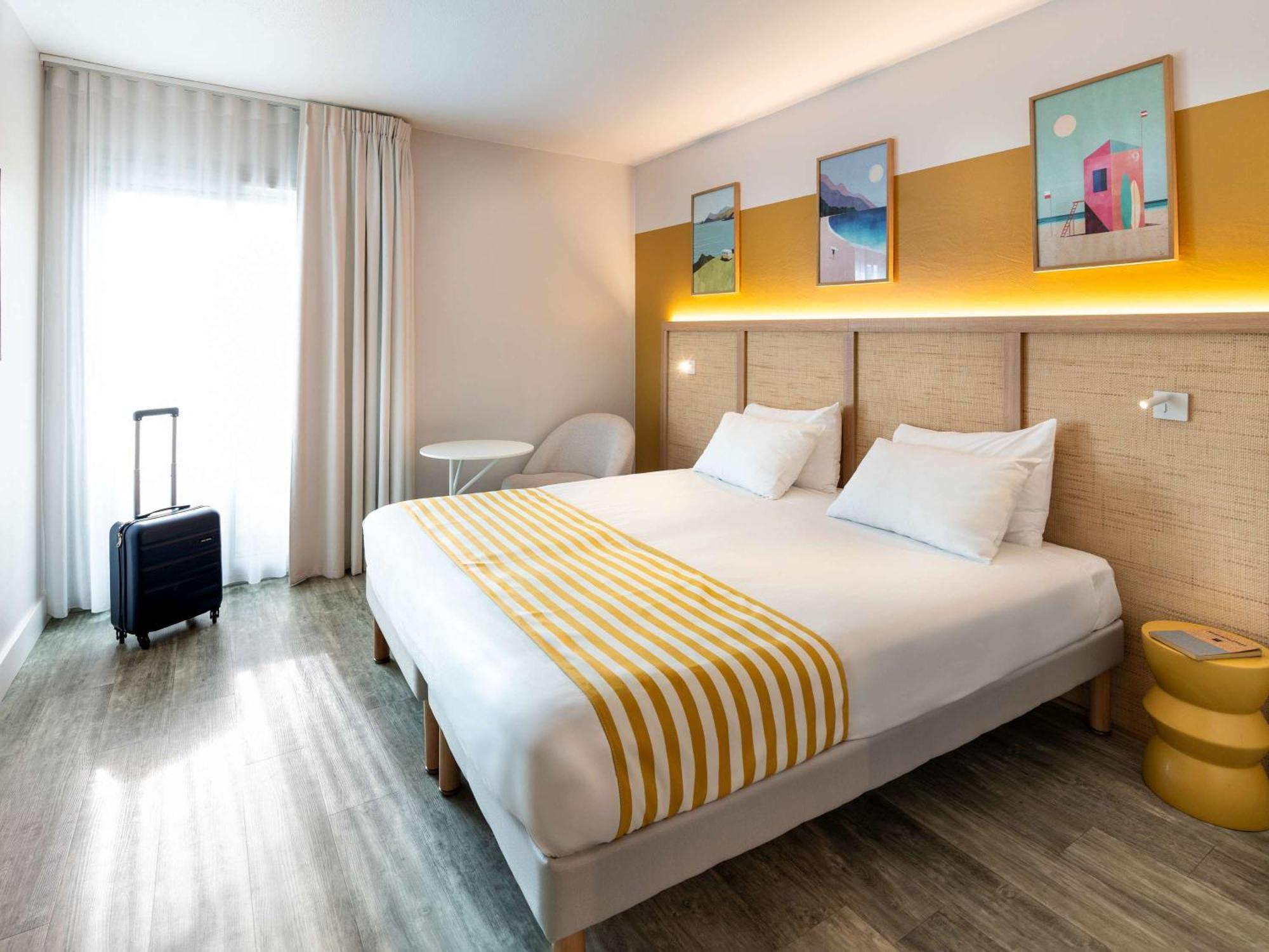 Ibis Styles Biarritz Plage Exterior photo